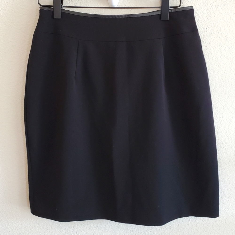 BELK Petites Black Pencil Skirt 6P